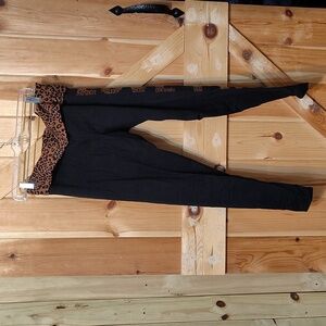 VS Pink Active yoga pants